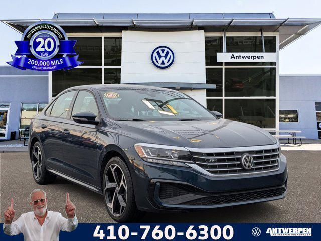 2022 Volkswagen Passat 2.0T R-Line