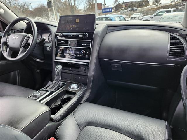 2024 INFINITI QX80 LUXE AWD