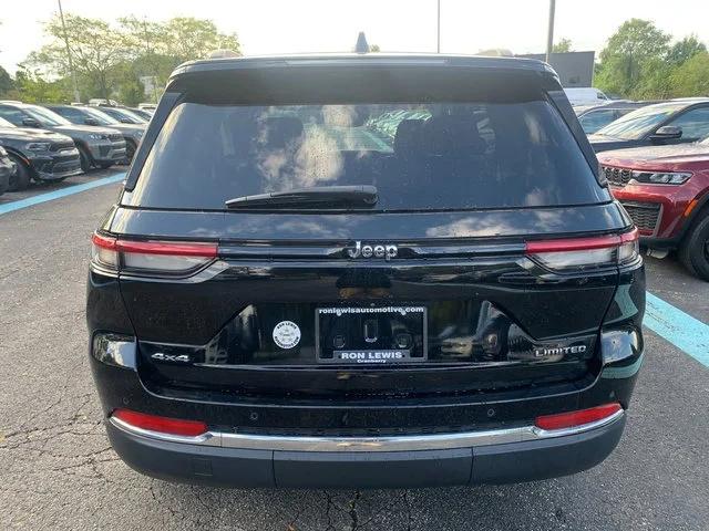 2023 Jeep Grand Cherokee Limited 4x4 2023 Jeep Grand Cherokee Limited 4x4
