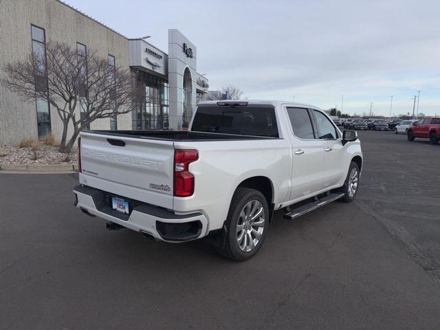 2021 Chevrolet Silverado 1500 4WD Crew Cab Short Bed High Country