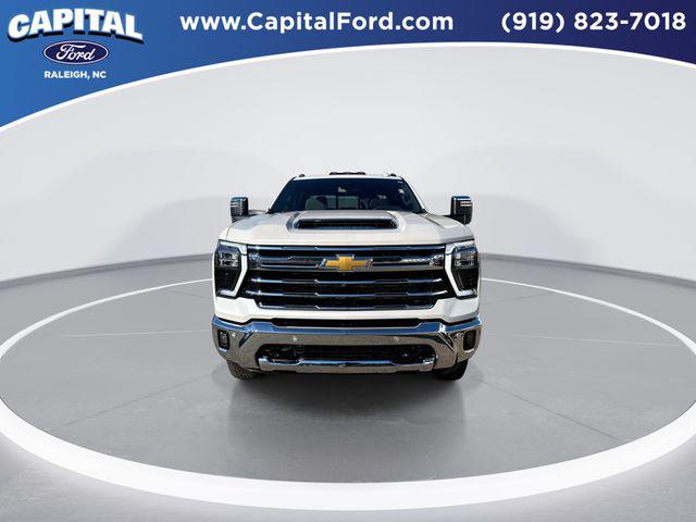 2024 Chevrolet Silverado 2500HD 4WD Crew Cab Standard Bed LTZ