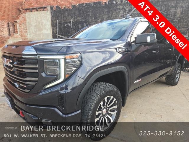 2023 GMC Sierra 1500 4WD Crew Cab Short Box AT4