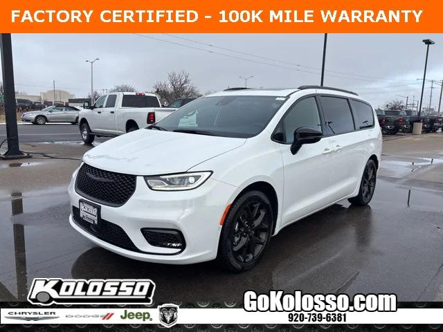 2024 Chrysler Pacifica Touring L