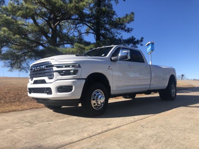 2026 RAM Ram 3500 RAM 3500 LARAMIE CREW CAB 4X4 8 BOX