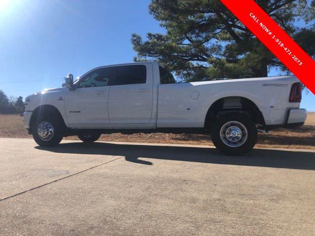 2026 RAM Ram 3500 RAM 3500 LARAMIE CREW CAB 4X4 8 BOX