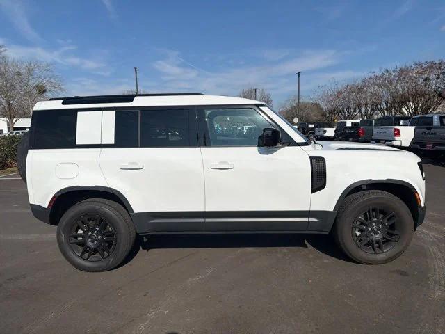 2025 Land Rover Defender 110 P300