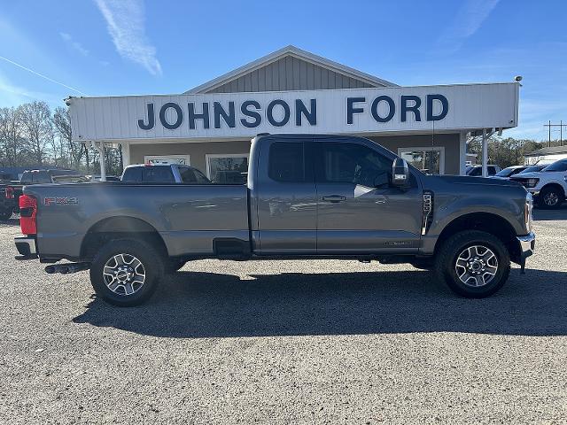 2023 Ford F-350 LARIAT