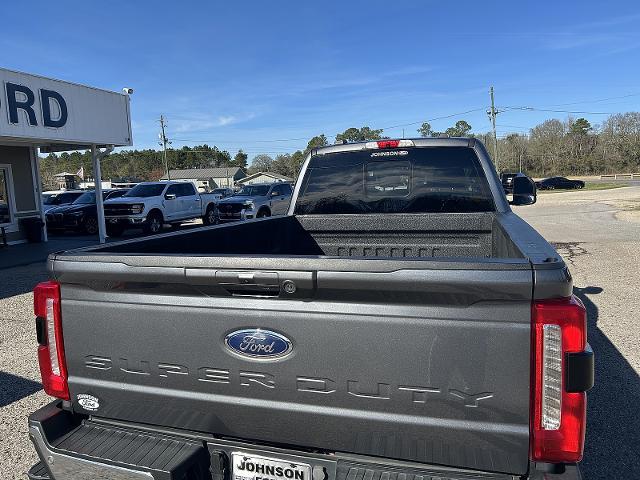 2023 Ford F-350 LARIAT