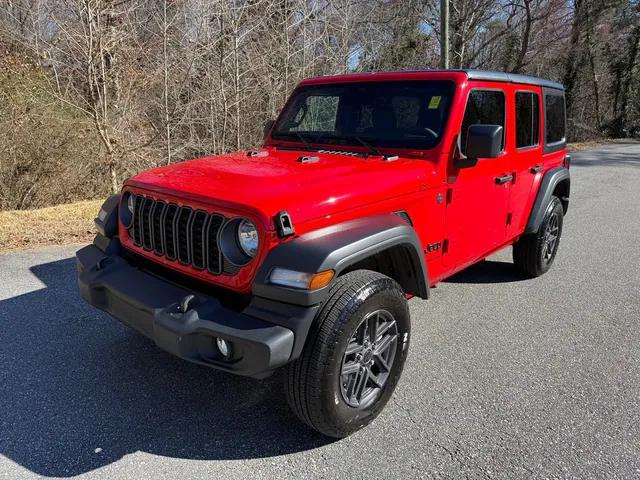 2025 Jeep Wrangler 4-Door Summit 4x4