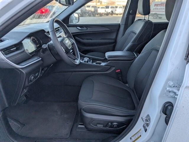 2024 Jeep Grand Cherokee L Laredo X 4x4