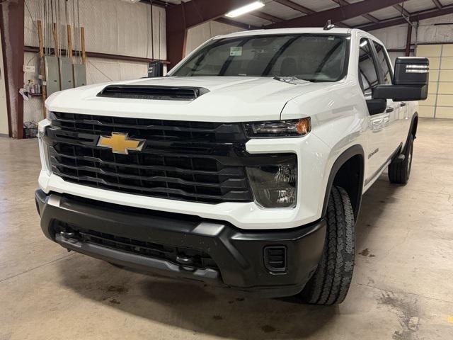 2025 Chevrolet Silverado 2500HD 4WD Crew Cab Long Bed Work Truck