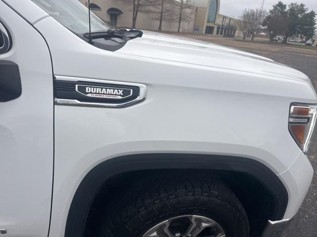 2021 GMC Sierra 1500 4WD Crew Cab Short Box SLE