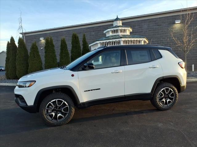 2026 Jeep Compass COMPASS TRAILHAWK 4X4