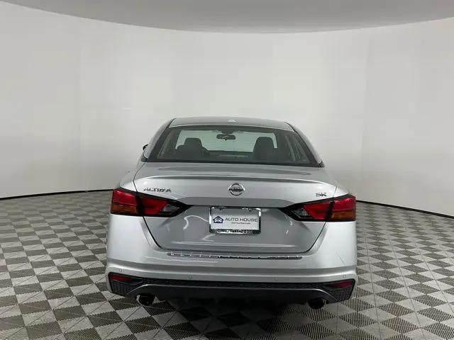 2021 Nissan Altima SR FWD