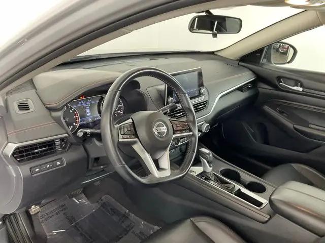 2021 Nissan Altima SR FWD