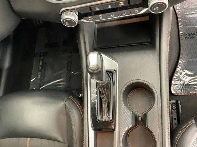 2021 Nissan Altima SR FWD