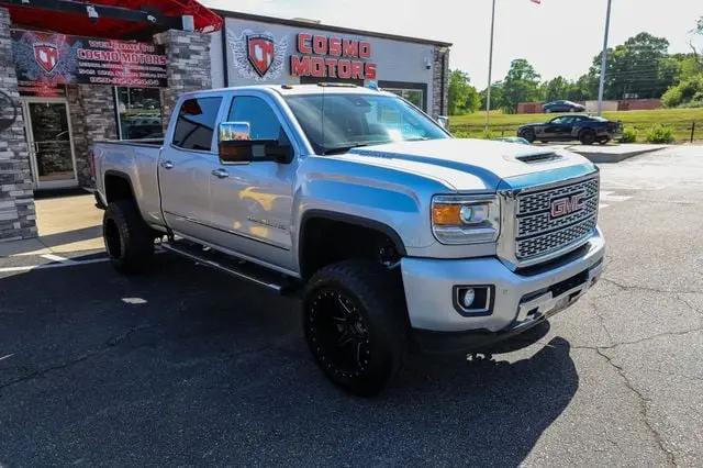 2019 GMC Sierra 2500HD Denali