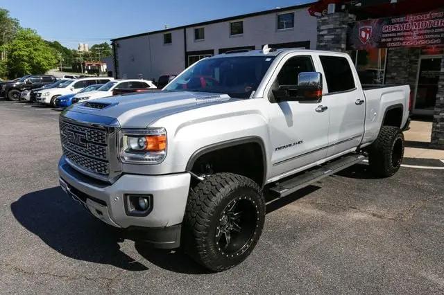 2019 GMC Sierra 2500HD Denali