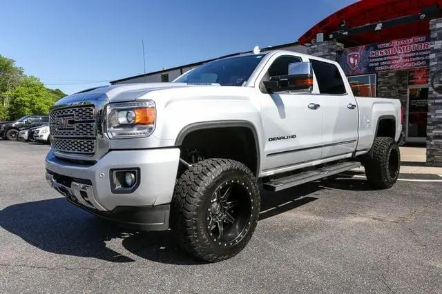 2019 GMC Sierra 2500HD Denali