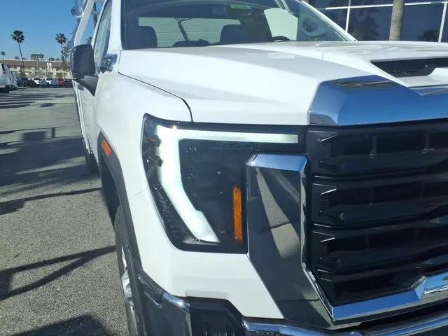 2026 GMC Sierra 2500HD Regular Cab, Long Bed, Pro, RWD