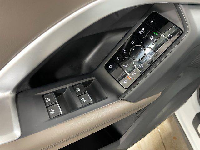 2025 Audi Q5 Prestige TFSI quattro S tronic