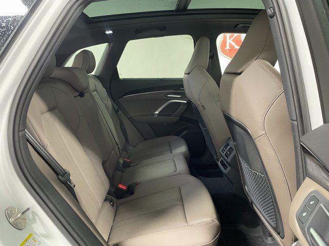 2025 Audi Q5 Prestige TFSI quattro S tronic