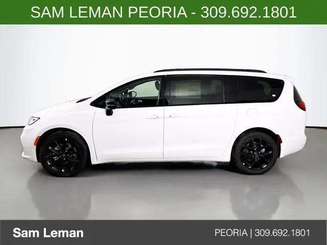 2026 Chrysler Pacifica Limited