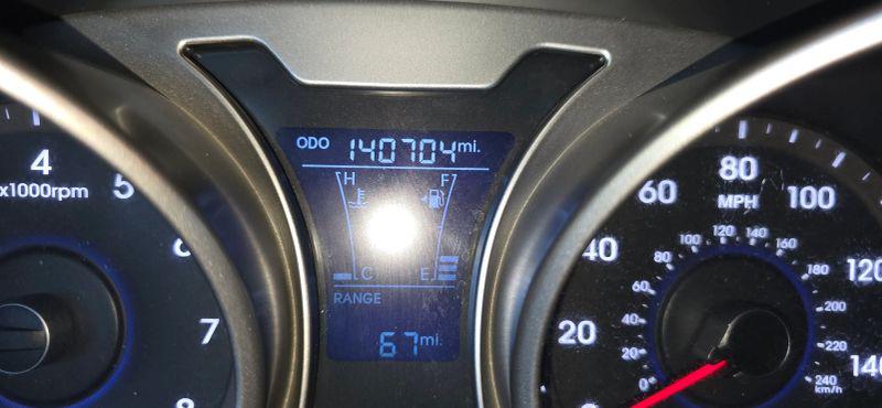 2013 Hyundai Veloster Base w/Black