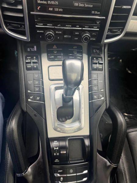 2016 Porsche Cayenne S