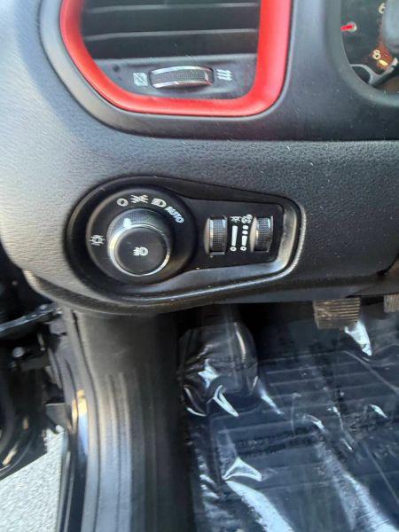 2015 Jeep Renegade Trailhawk