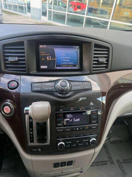 2015 Nissan Quest SV