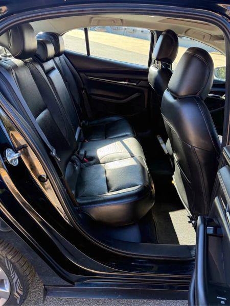 2019 Mazda Mazda3 Premium Package