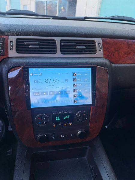 2011 Chevrolet Suburban LT1