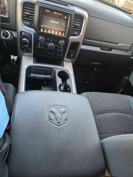 2017 Ram 1500 Big Horn Crew Cab 4x4 57 Box