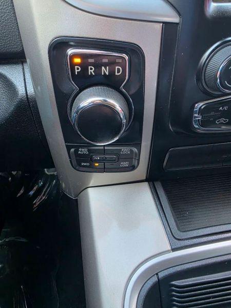 2017 Ram 1500 Big Horn Crew Cab 4x4 57 Box
