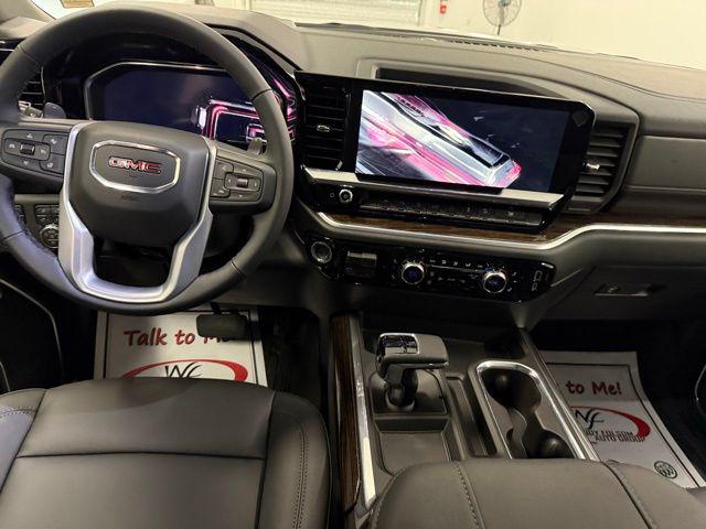 2026 GMC Sierra 1500 Crew Cab, Short Bed, Elevation, 4WD