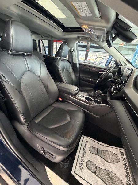 2021 Toyota Highlander Hybrid Limited