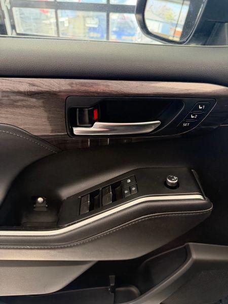 2021 Toyota Highlander Hybrid Limited