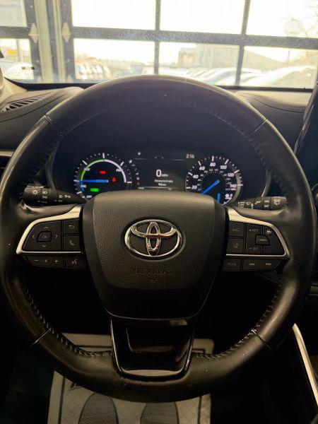 2021 Toyota Highlander Hybrid Limited