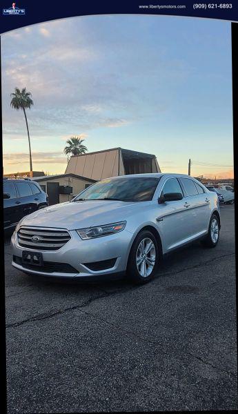 2015 Ford Taurus SE for sale in Montclair, CA