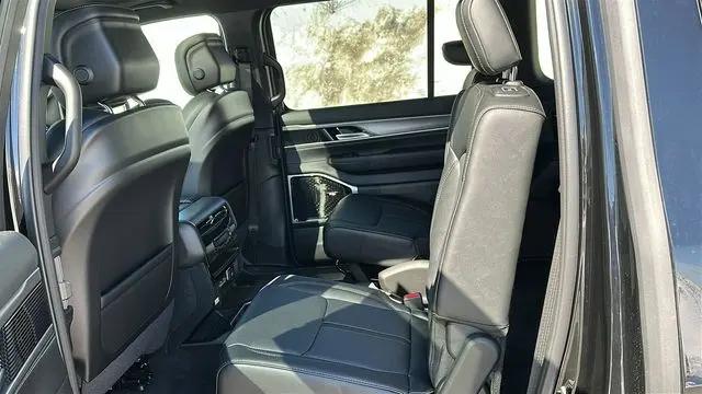 2026 Jeep Grand Wagoneer Limited Altitude 4x4
