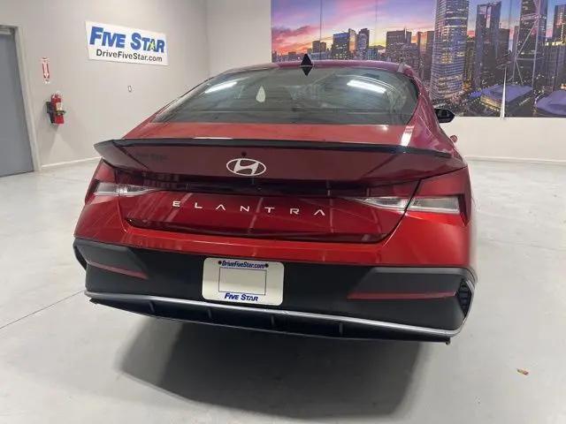 2026 Hyundai Elantra SEL Sport