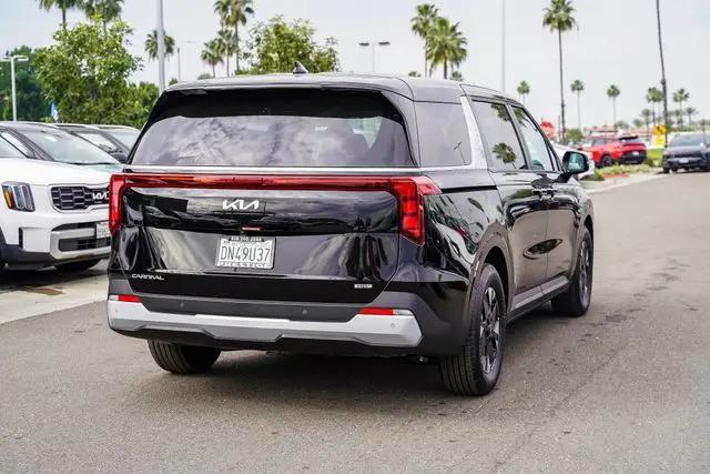 2026 Kia Carnival MPV LXS