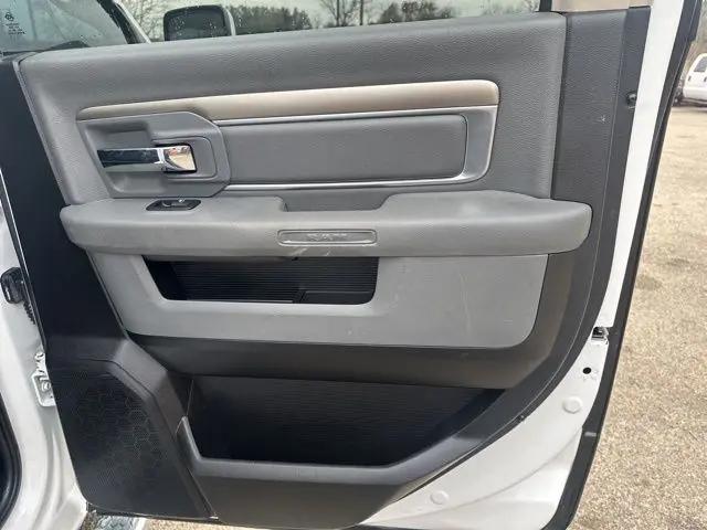 2017 Ram 1500 Lone Star Silver Crew Cab 4x2 5'7" Box