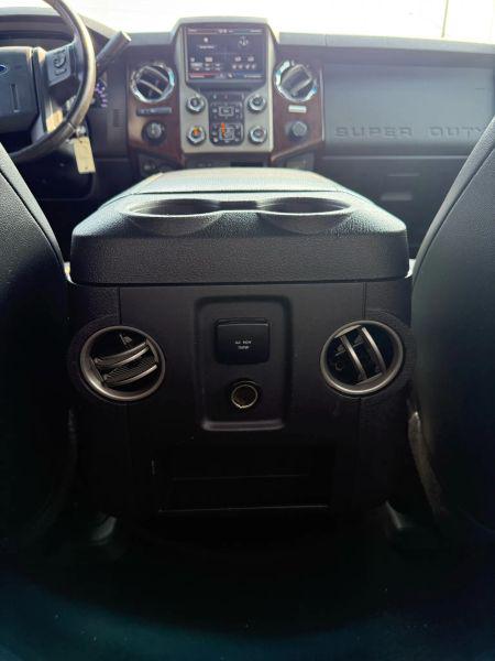 2015 Ford F-250 LARIAT