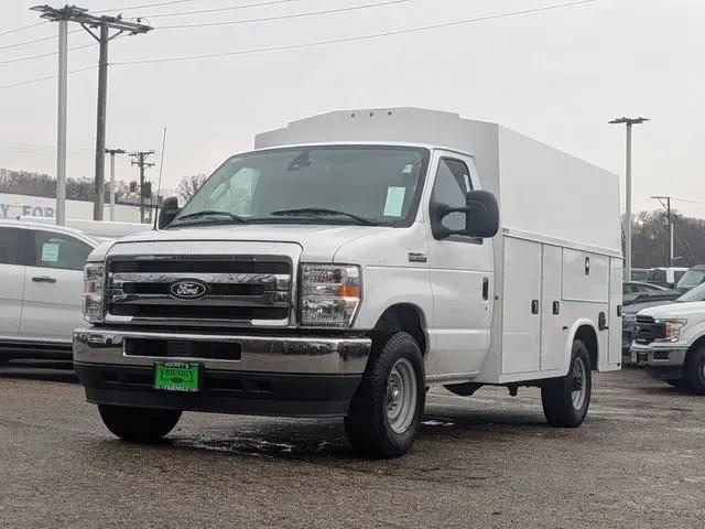 2026 Ford E-350 Cutaway E-Series Cutaway