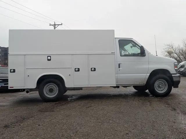 2026 Ford E-350 Cutaway E-Series Cutaway