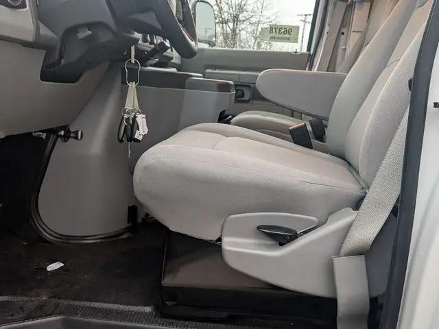 2026 Ford E-350 Cutaway E-Series Cutaway