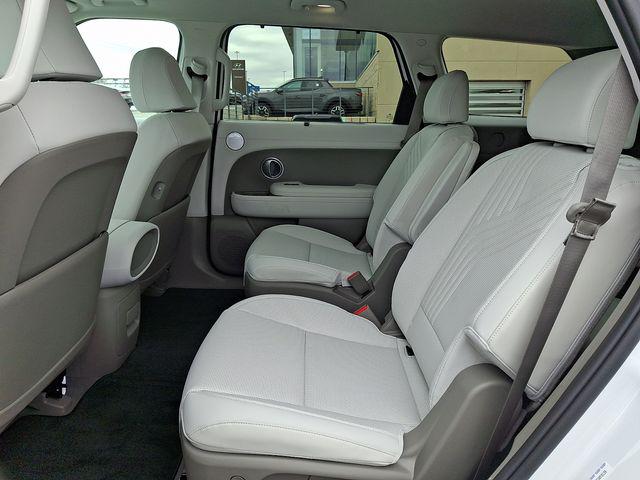 2026 Hyundai Palisade SEL - Photo 10