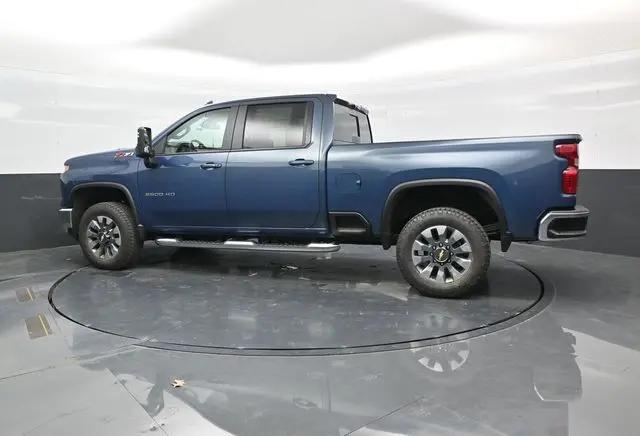 2026 Chevrolet Silverado 2500HD Crew Cab, Standard Bed, LT, 4WD